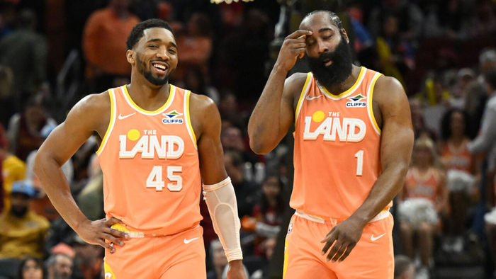 哈登与米切尔化学反应爆发 骑士战绩飙升冲击季