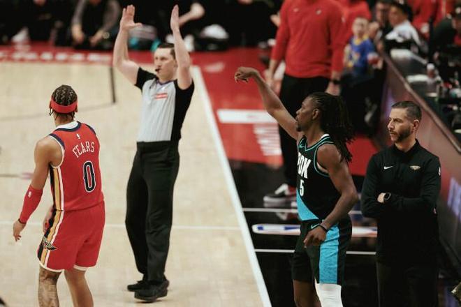 开拓者逆转鹈鹕获3连胜 杨瀚森缺席成焦点