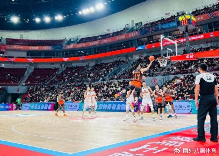 山东男篮掀翻广东队 季后赛前四主动权握于手